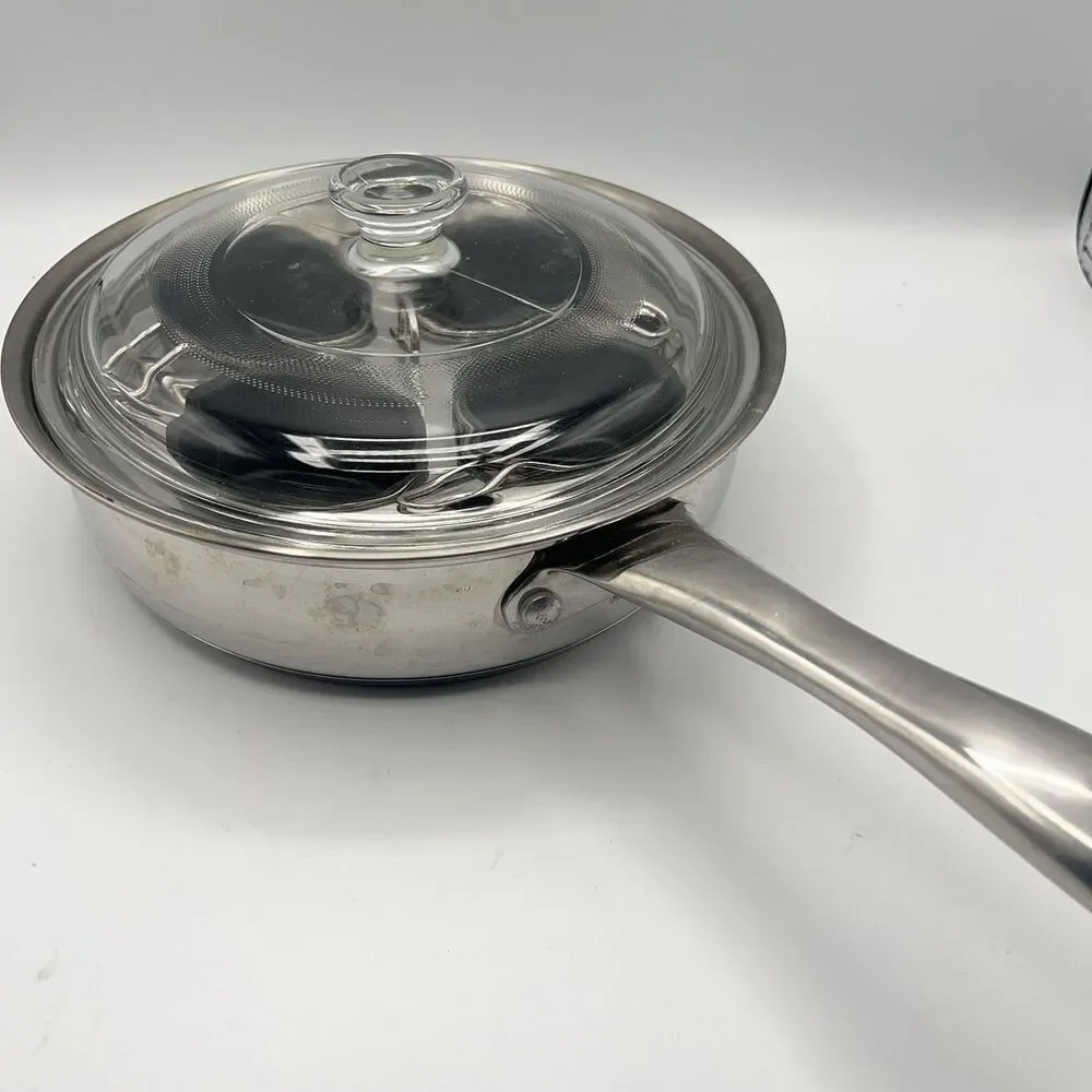 Belgique Tools of the Trade Gourmet With Glass Lid Egg Poacher Frying Pan
